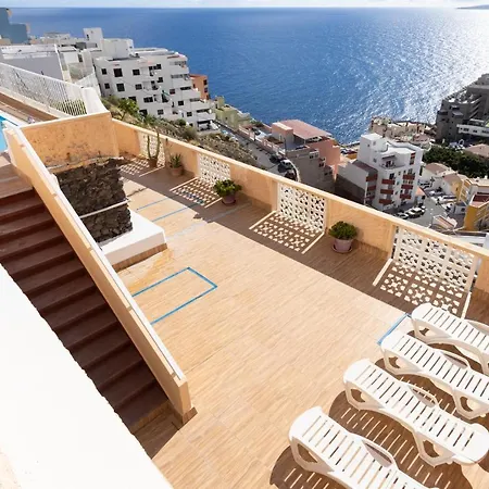 Daire Home2book Amazing Sea Views, Terrace & Pool