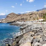 Apartman Home2book Amazing Sea Views, Terrace & Pool