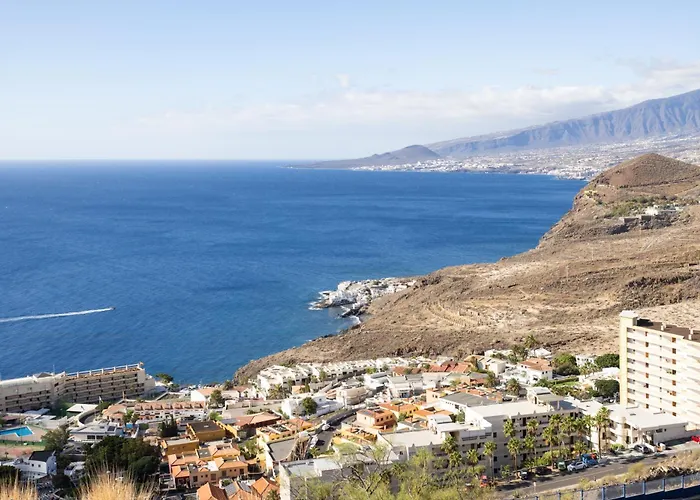 Appartamento Home2book Amazing Sea Views, Terrace & Pool *